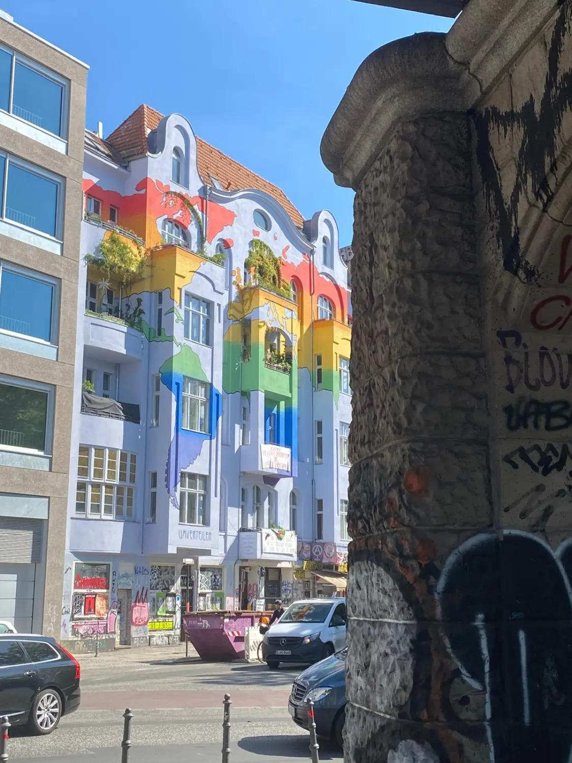 Hotels buchen, Reservar hoteles, Book hotels 